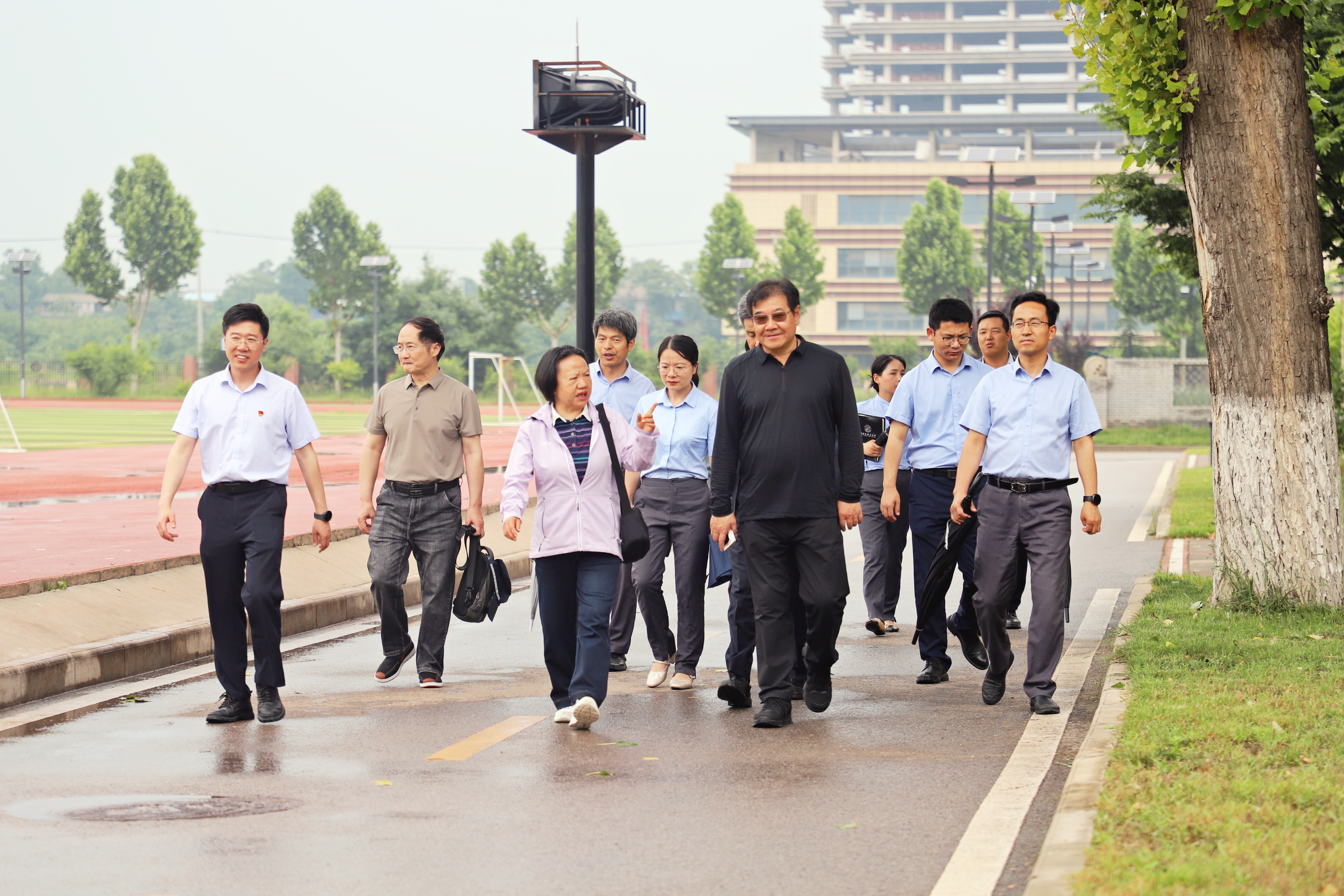 参观 (2).JPG